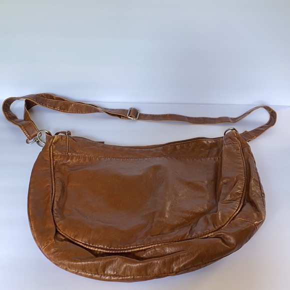 COPY - Lightly used cross-body Mudd bag! - Picture 2 of 3